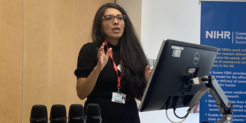 Elizabeth Rendon-Morales speaking at the SCHRP conference 2025