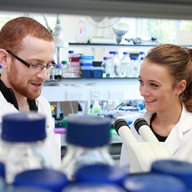 students talk in a laboratory